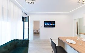 Smile Apartments